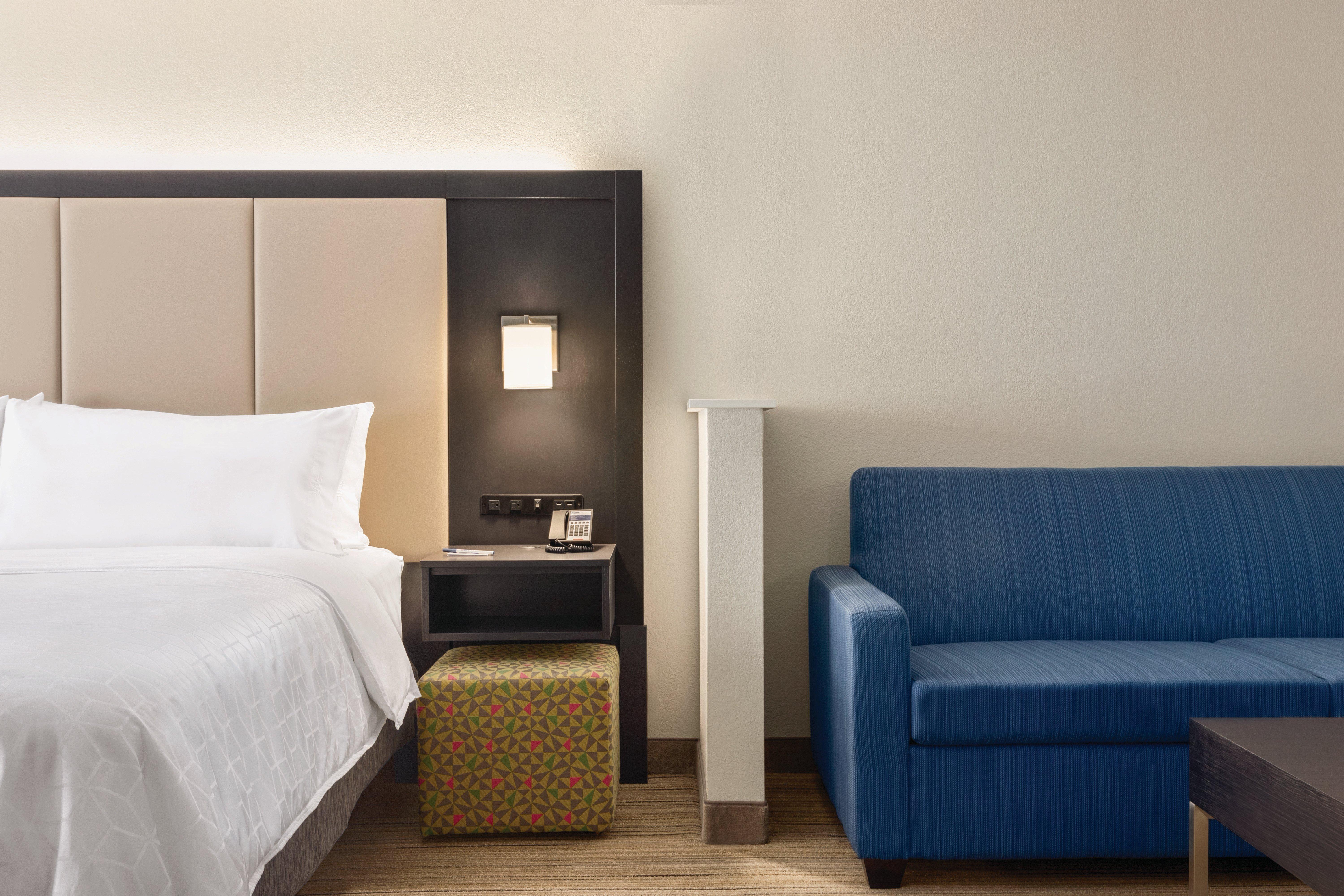 Holiday Inn Express Hotel & Suites Lawton-Fort Sill By Ihg Esterno foto