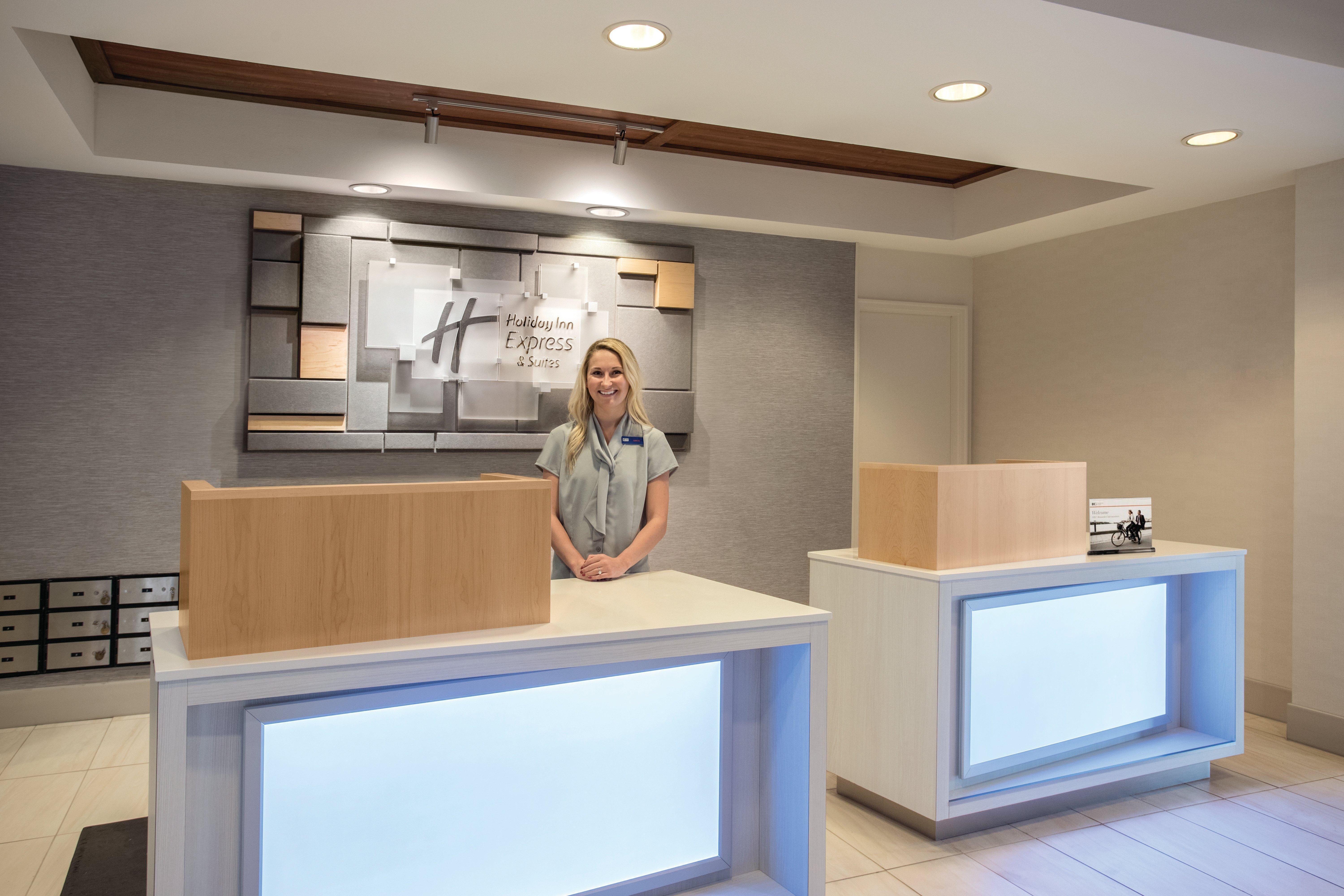 Holiday Inn Express Hotel & Suites Lawton-Fort Sill By Ihg Esterno foto