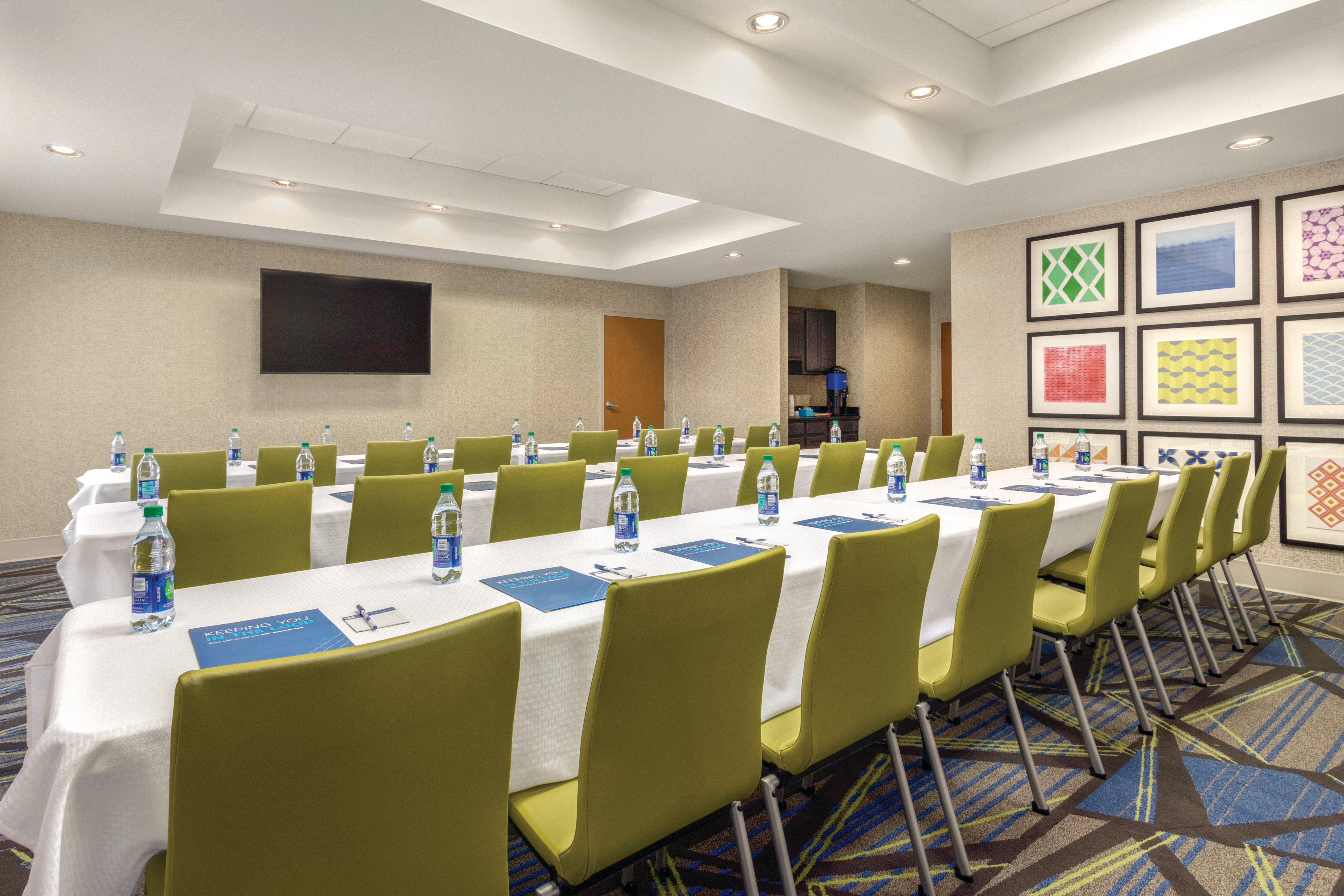 Holiday Inn Express Hotel & Suites Lawton-Fort Sill By Ihg Esterno foto